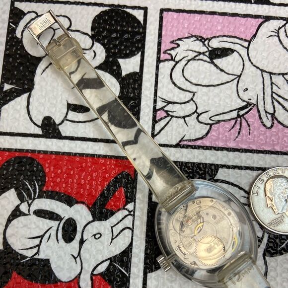 Vintage 70s Bradley x Disney Clear Acrylic Mickey Mouse Bubble Watch Manual Wind - Picture 16 of 17